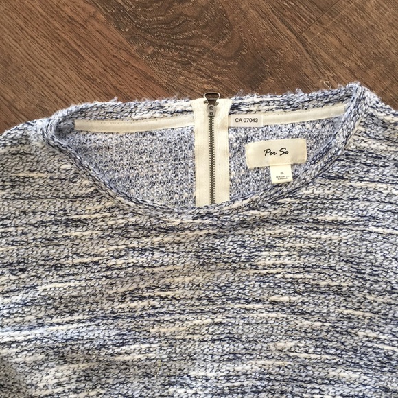 Navy cream and gold sweater - Picture 3 of 5